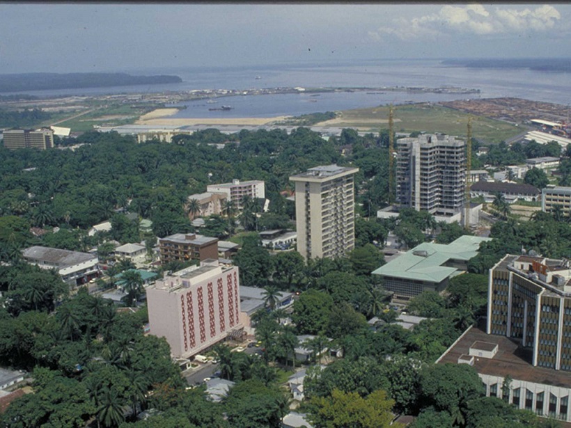 Douala : un réveillon chaud malgré la crise