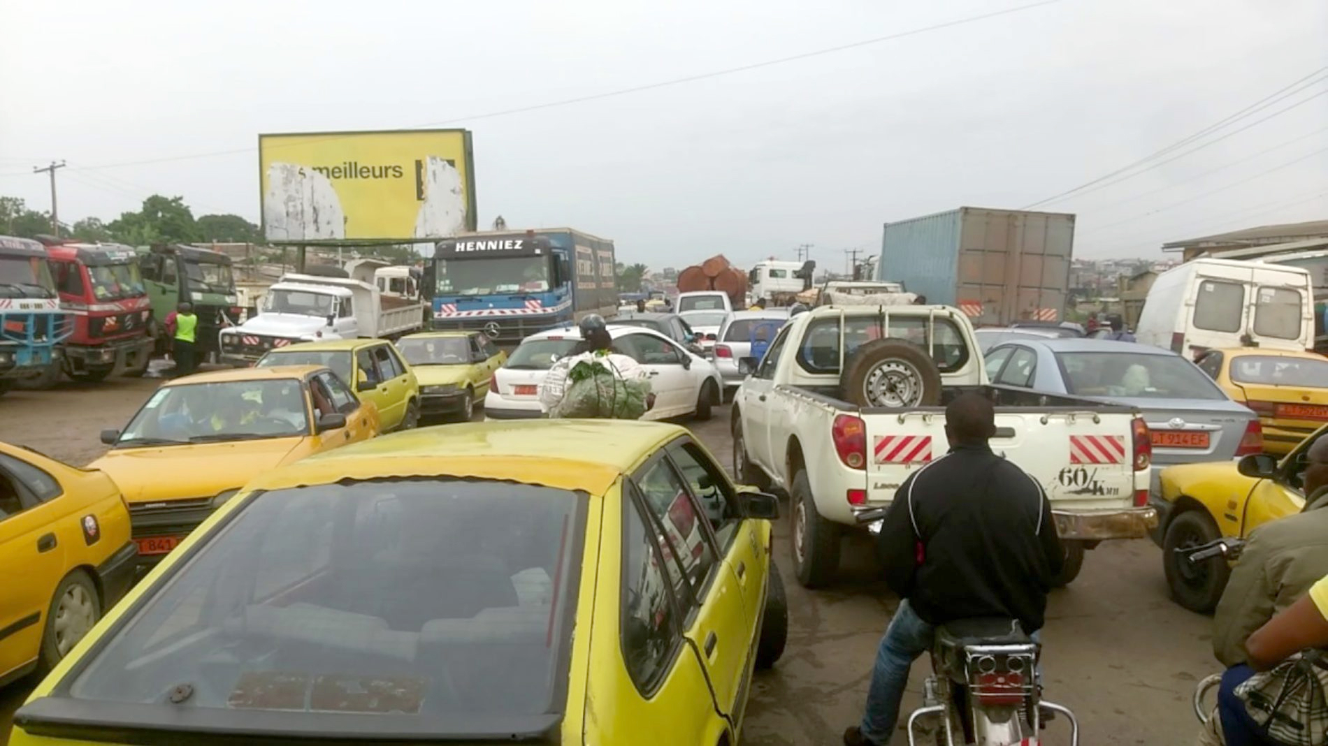 Voie publique: Yaoundé a mal à ses feux