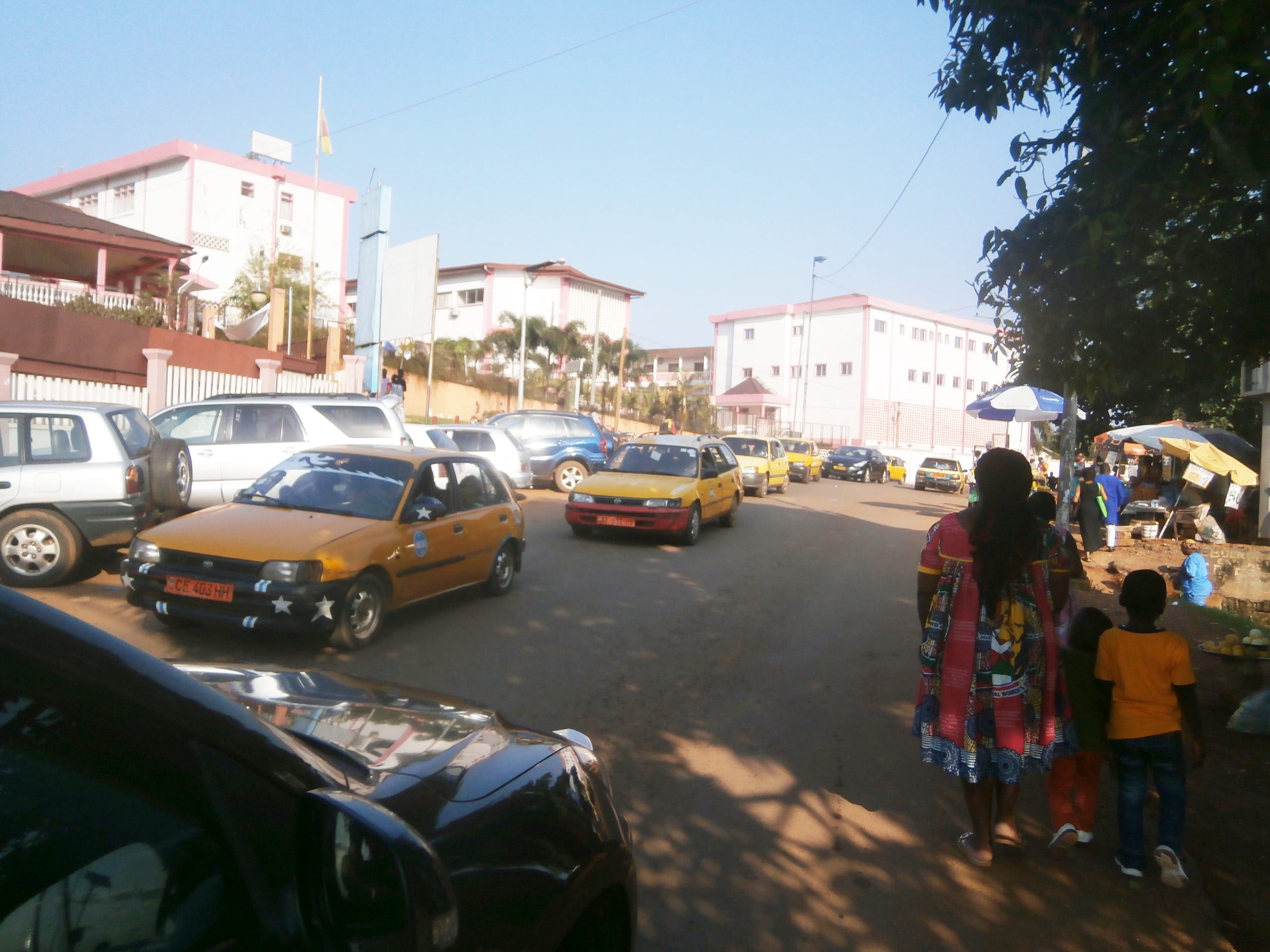 Pleins feux : Un « World Trade Center » à l’Hôpital central de Yaoundé