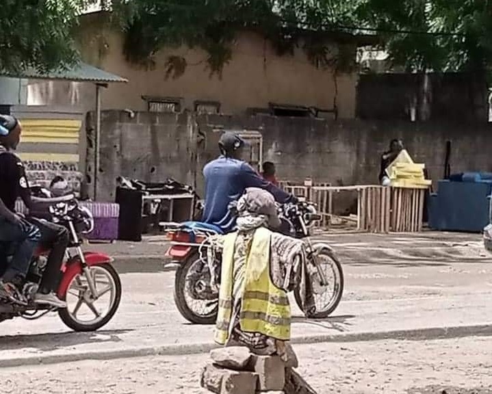 Maroua: des marionnettes agents de signalisation routière