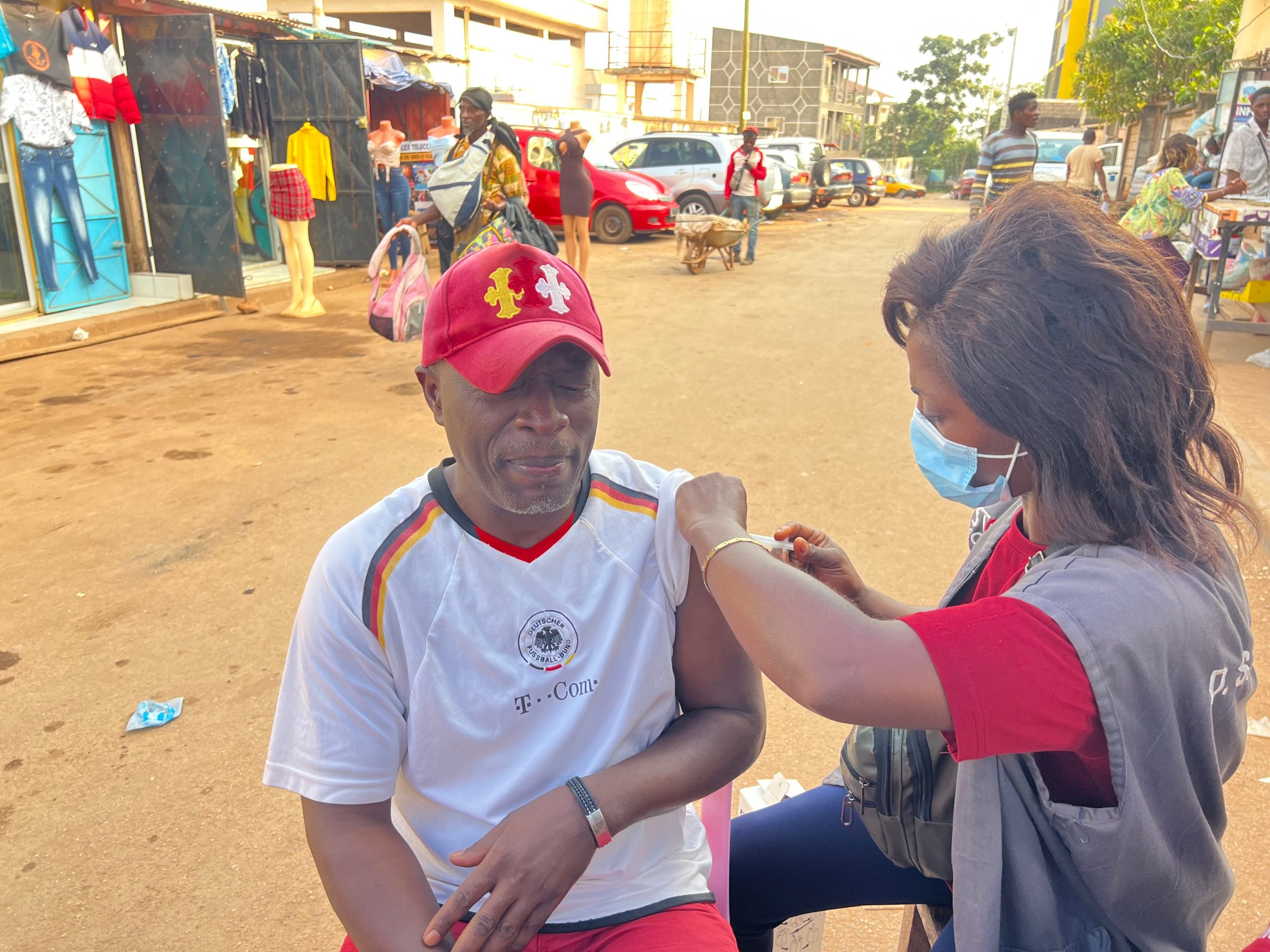 Vaccination contre le covid-19: l’OMS félicite le Cameroun