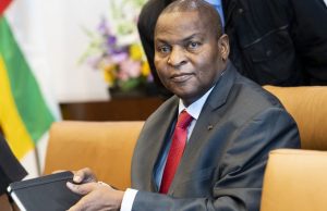 Le gouvernement centrafricain et deux groupes armés membres actifs de la CPC signent un accord pour réintégrer le processus de paix