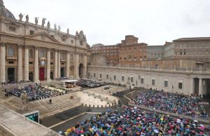 Ici le Vatican indiscret