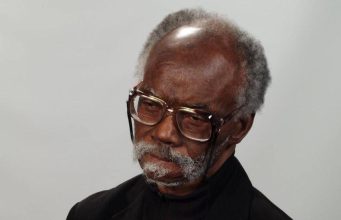 Valentin-Yves Mudimbe entre Religion et Révolution