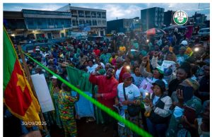 Des meetings aux allures de démonstration de force